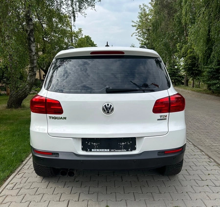 Volkswagen Tiguan cena 33900 przebieg: 172000, rok produkcji 2012 z Leszno małe 191